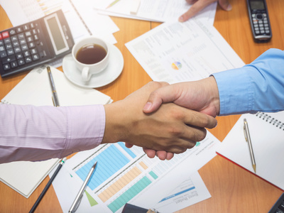 Comment bien négocier ses missions en portage salarial ?