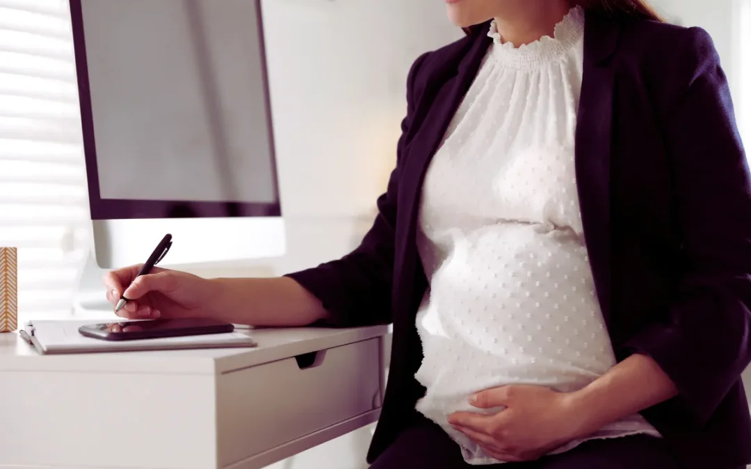 Gestion du congé de naissance et droits parentaux en portage