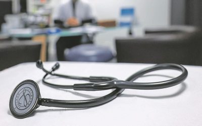 Arrêts maladie : le gouvernement prépare un tour de vis à la rentrée