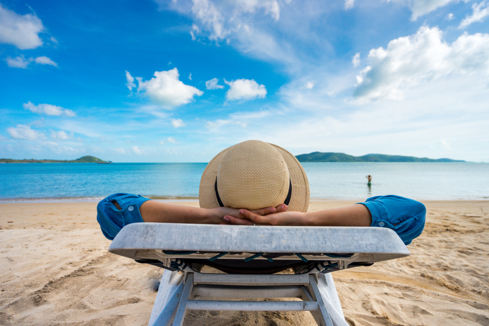 Freelances : comment profiter sereinement des vacances d’été ?